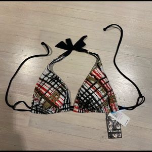 NWT Hurley bikini top D cup